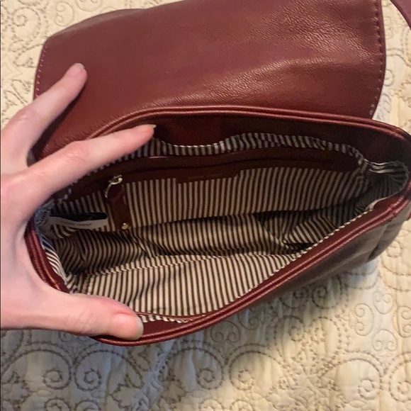 New Nine West Crossbody - Picture 6 of 8